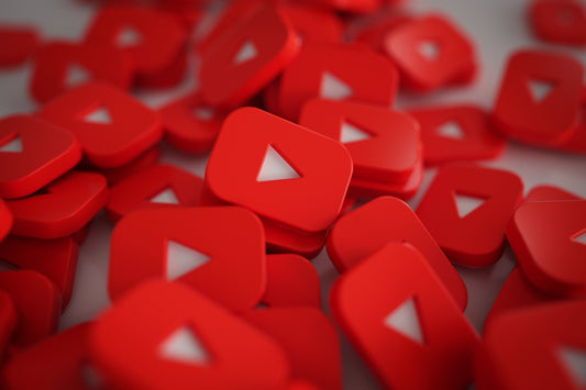 How to Create Engaging YouTube Thumbnails That Get Clicks